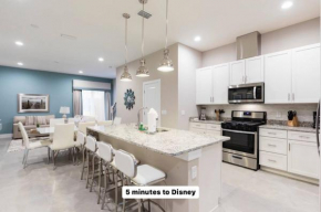 Gorgeous New 4 Beds DREAM Villa 5 min to Disney